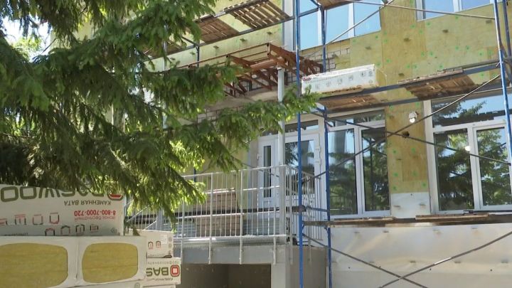 «Петушок» расправляет крылья: в районе капитально ремонтируют детский сад