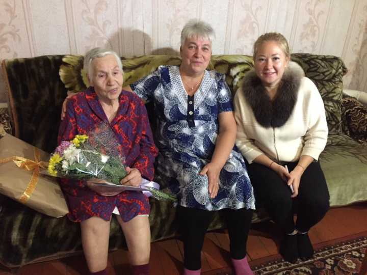 Жительница села Высокая Гора отмечает 90-летний юбилей