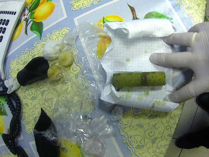 Житель Высокогорского района попытался в носке пронести в ИК-3 марихуану