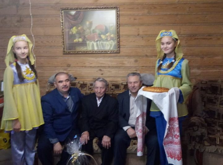 Сегодня свое 91 летие отмечает житель деревни Альдермеш
