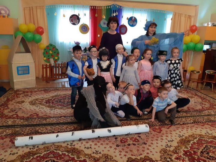 В детском саду «Рябинушка» состоялось праздничное мероприятие, посвящённое  132-летию со дня рождения Габдуллы Тукая