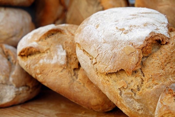 Чем отличается нарезанный хлеб от целой буханки