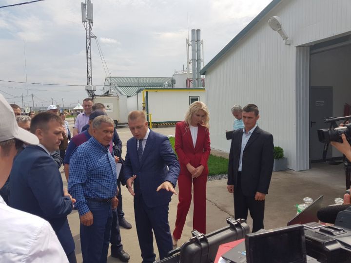 Президент РТ Рустам Минниханов в ходе рабочей поездки посетил Высокогорский район