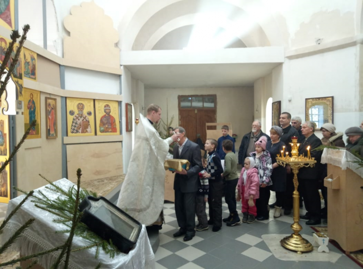 Сегодня православные отмечают Великий праздник - Рождество