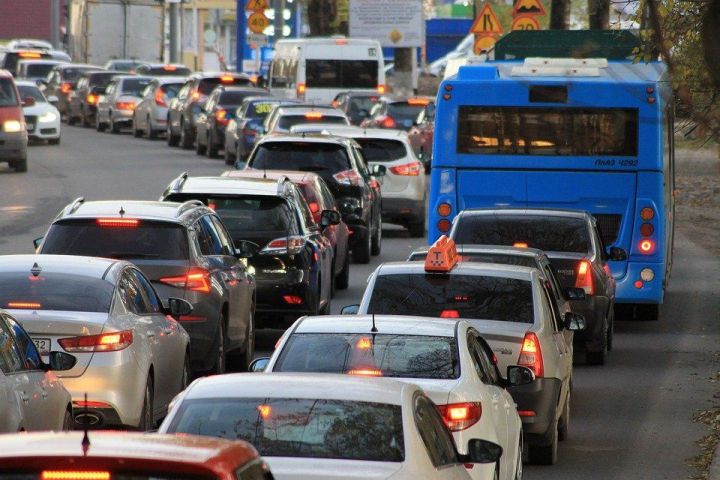 За возникновение заторов виновников мелких ДТП на дорогах Татарстана будут штрафовать
