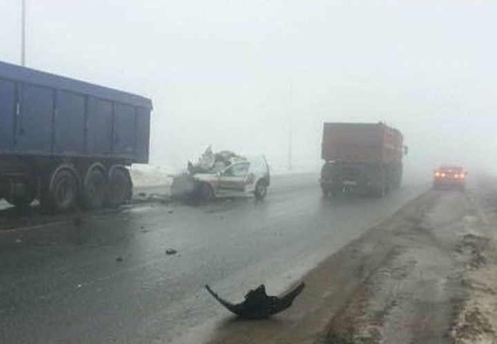Туман стал причиной смертельного ДТП на трассе в Татарстане, в котором погибли два человека