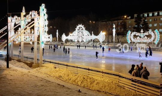 Кешбэк на Новый год: в России продлили программу компенсации за поездки