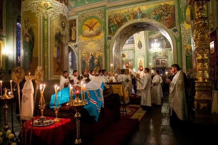 ТНВ будет вести прямую трансляцию церемонии прощания с митрополитом Феофаном