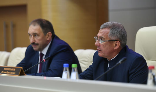 Минниханов рассказал, в каком случае в Татарстане введут тотальные ограничения