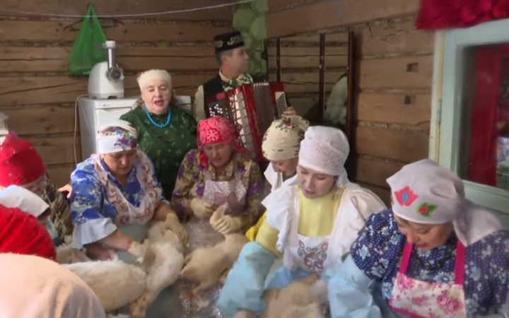 В Альдермыше прошёл традиционный праздник «Каз омэсе»