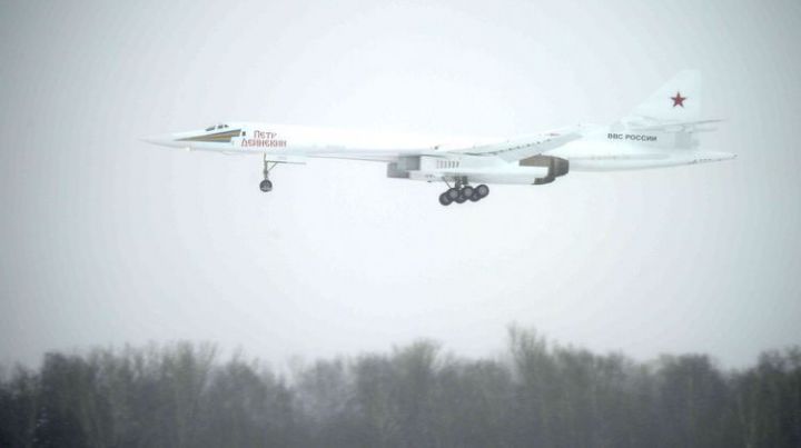 Увеличенная дальность полетов и экономия топлива: что известно о модернизированном Ту-160