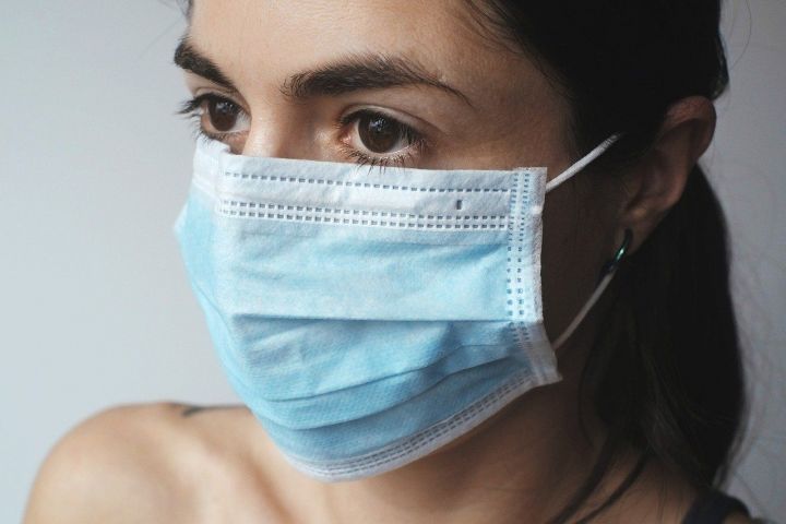 «Мусорный» регоператор призвал жителей РТ выбрасывать медицинские маски в пакетах