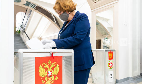 Зиля Валеева: Видим, как дружно в Татарстане идет голосование по поправкам