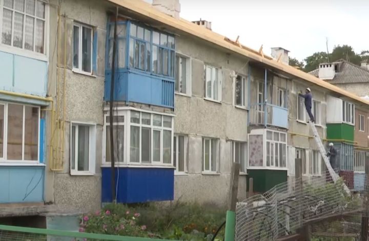 В Высокогорском районе полным ходом идут работы по капитальному ремонту многоквартирных домов