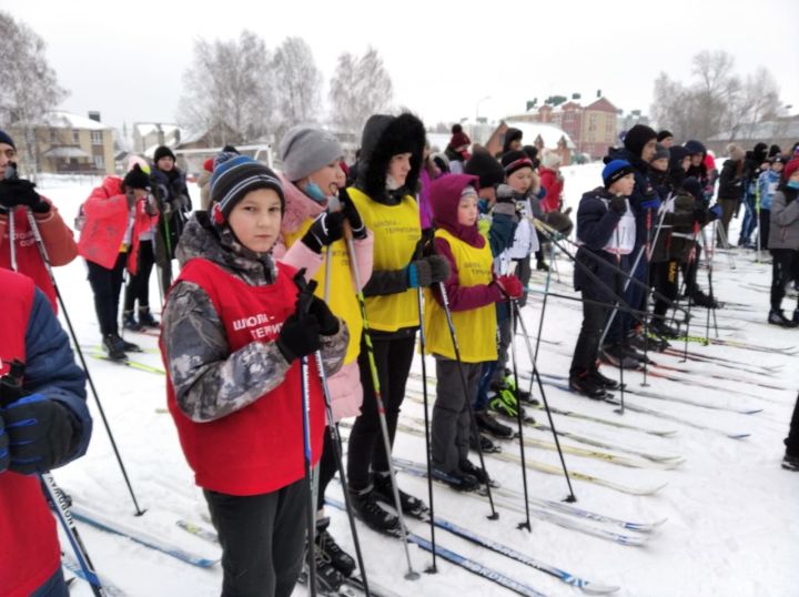 Сегодня состоялись лыжные гонки на призы газеты «Высокогорские вести» «Биектау хэбэрлэре»