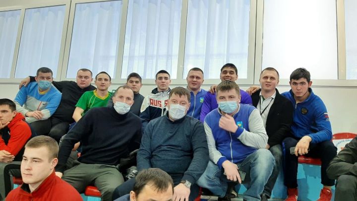 На борцовском турнире памяти Мусы Джалиля принимают участие 10 высокогорцев