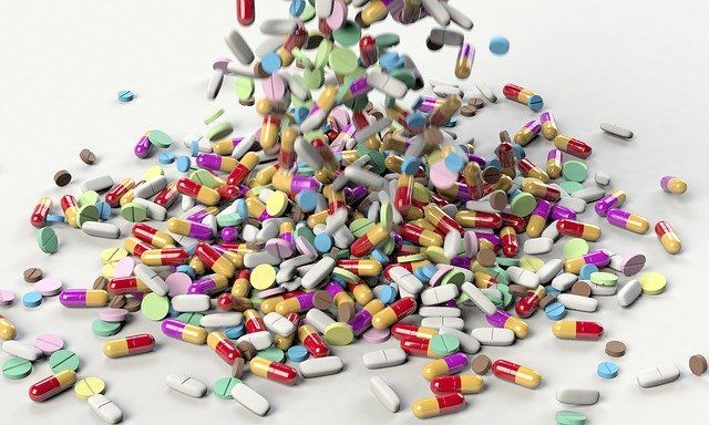 Почему антибиотики со временем перестают помогать