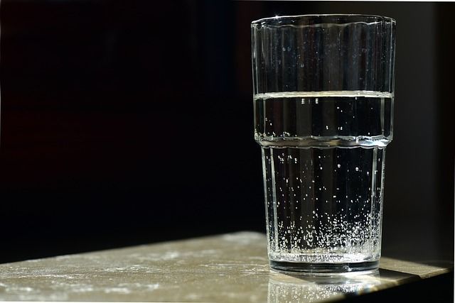 Питьевой режим: сколько воды нужно человеку в день на самом деле