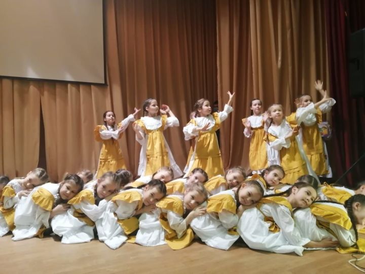 В 3 школе села Высокая Гора проходит первый этап Республиканского конкурса «Созвездие-Йолдызлык»