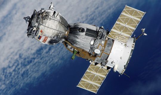 Эксперт: космический мусор скоро не позволит вылетать кораблям на орбиту