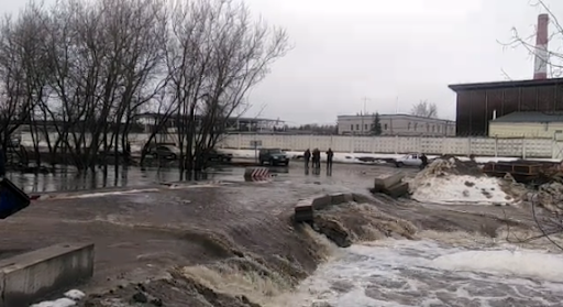 Прокуратура Высокогорского района инициировала проверку по факту подтопления моста через реку Сула