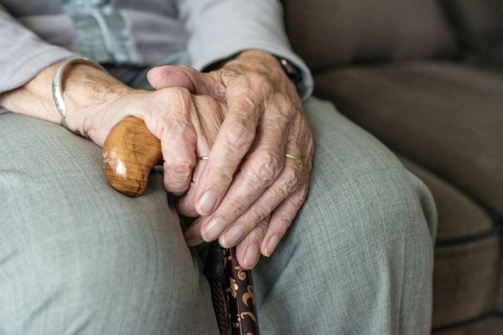 Российские ученые открыли способ остановить развитие болезни Альцгеймера
