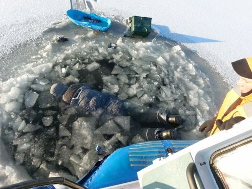 На Каме рыбак провалился под лёд