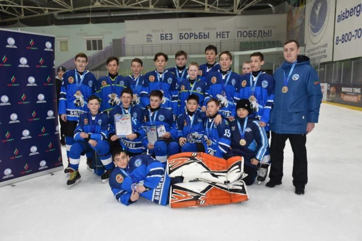 Команда "Биектау" стала победителем первенства РТ по хоккею среди игроков 2008 года рождения