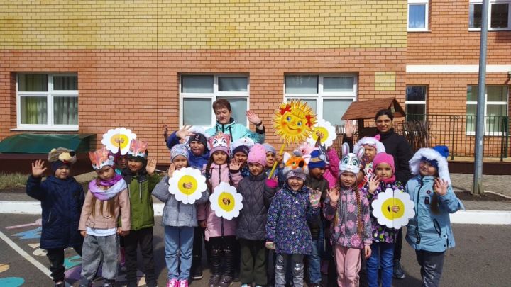 В Красносельском детском саду «Тургай» проходит экологическая  тематическая неделя «Жизнь полна чудес»
