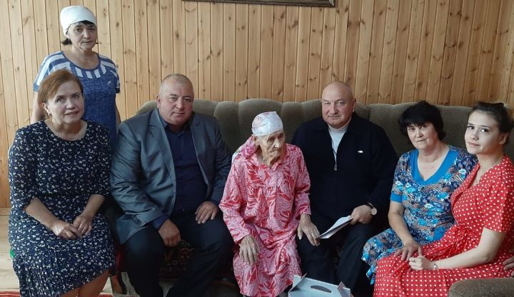 90-летие отметила жительница села Мемдель