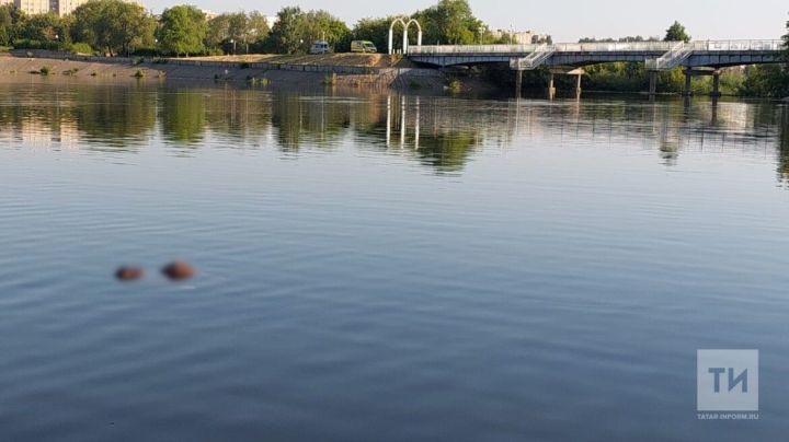 Рано утром у Колокольного моста в Челнах всплыло тело утонувшего мужчины