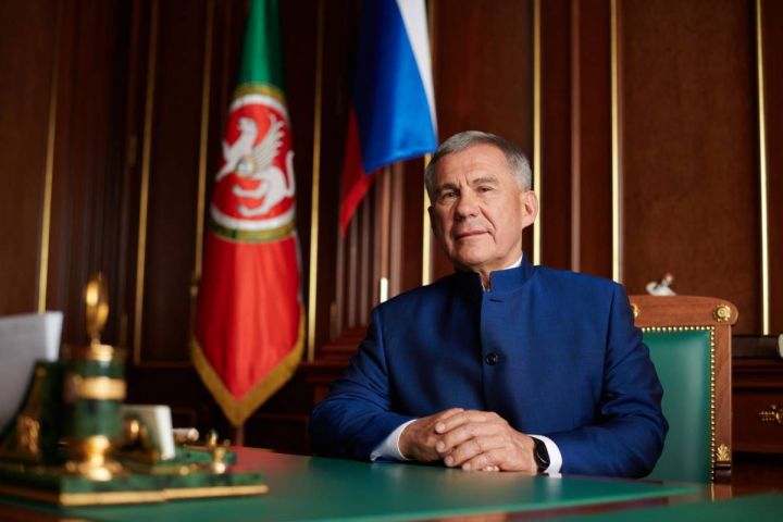 Минниханов принял закон о новом наименовании должности Президента Татарстана