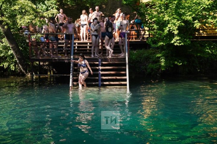 В Татарстане признали необходимость регулировать нагрузку на Голубые озера
