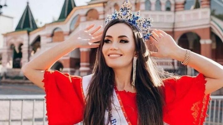 Россиянка впервые победила в конкурсе «Миссис Вселенная»