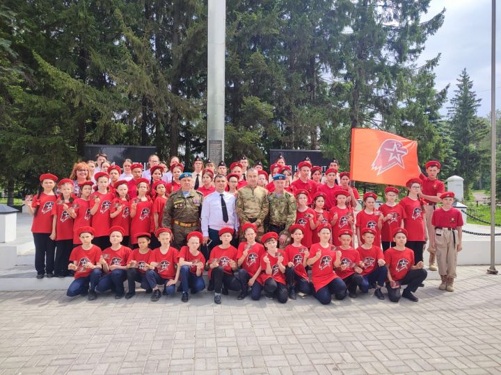 Бирюлинские ребята вступили в Юнармию