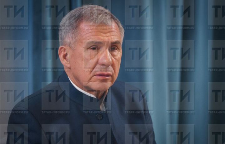 Минниханов на параде в Казани: Наш священный долг – оберегать славные традиции Победы