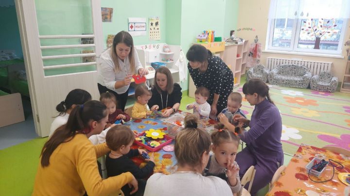 Консультационный центр «Первые шаги» - «Беренче адымнар»  в помощь родителям малышей