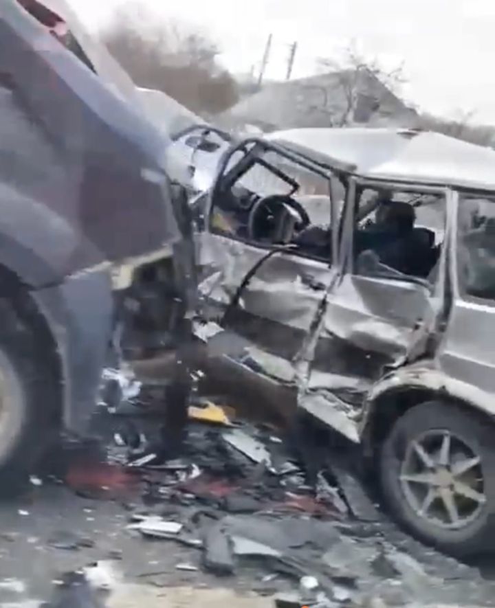 Житель Высокогорского района попал в ДТП, из-за чего появилась многокилометровая пробка