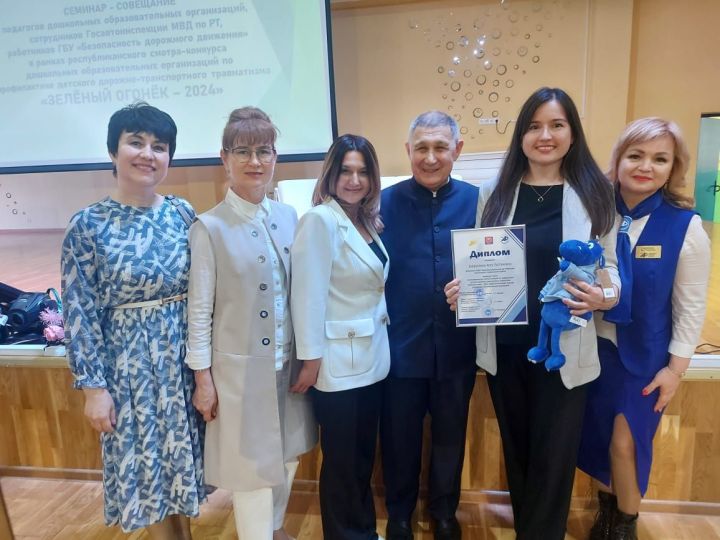 Педагог детского сада «Рябинушка» стала лучшим воспитателем