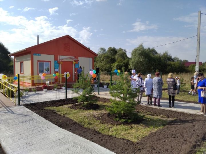 В текущем году будет закуплено более 8 тысяч единиц медицинского оборудования