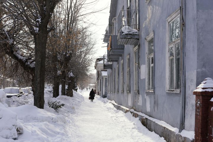 Зима в Татарстане обещает быть теплой, но начинается с гололеда