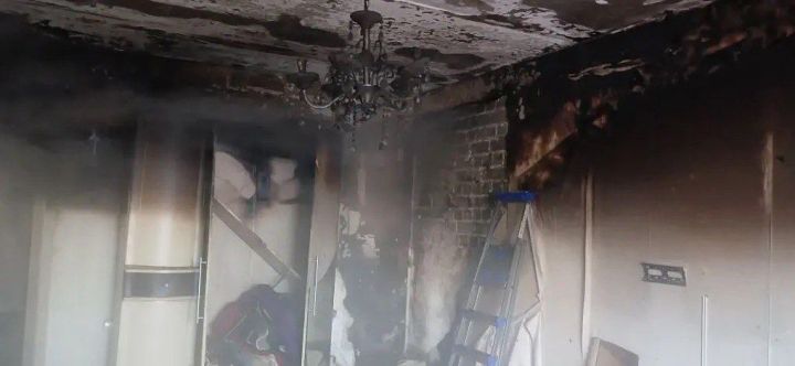 В посёлке Дачное ликвидирован пожар в квартире на первом этаже