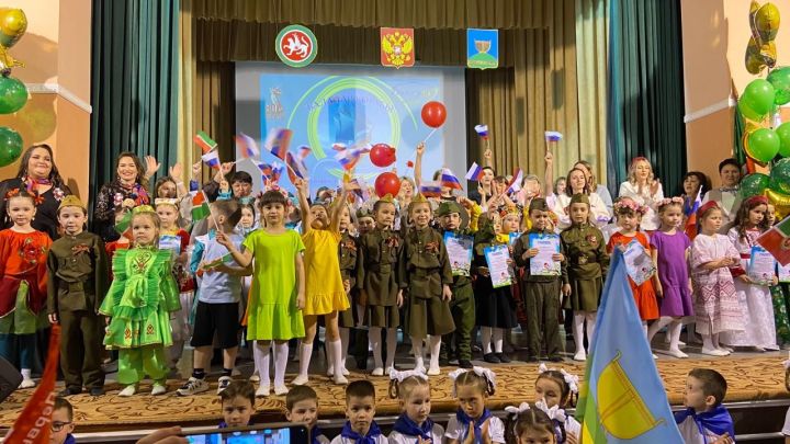 Юные звёзды зажглись на гала-концерте фестиваля «Кораблик детства»
