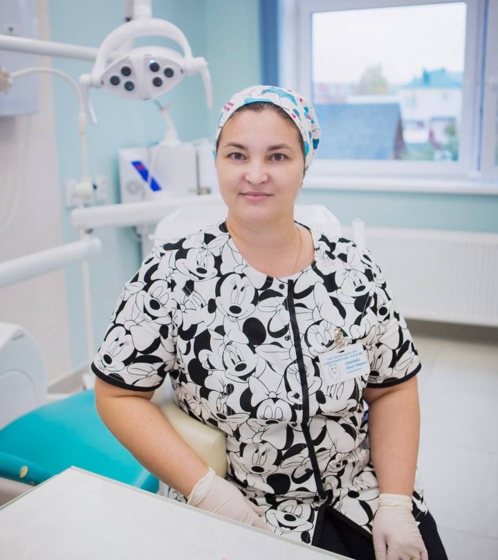 Как сохранить здоровые зубы у детей с раннего возраста
