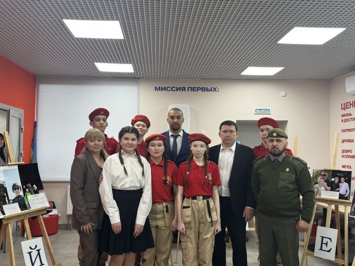 Дети Высокогорского района встретили Расима Баксикова творческими номерами
