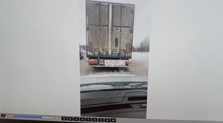 Нарушил под знаком — получил штраф 2250 рублей