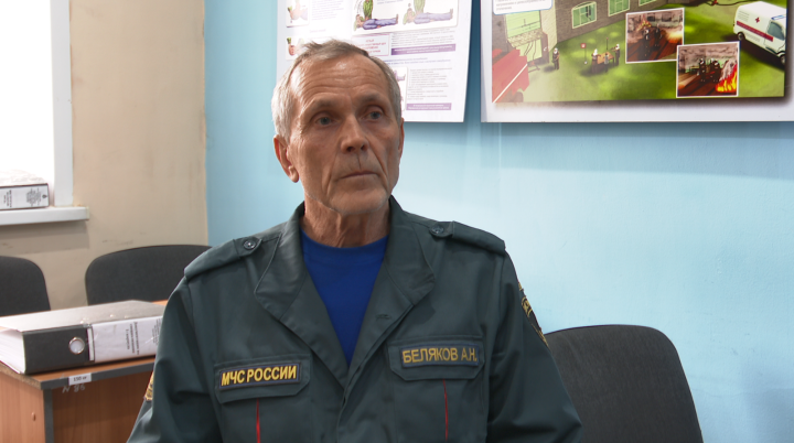 «Пока есть силы – это мой долг»: история пожарного, который в 67 лет в строю