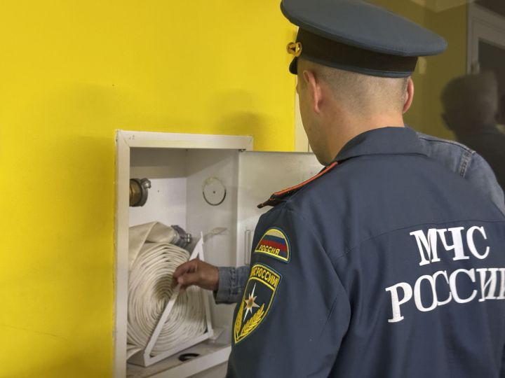 Проверки пожарной безопасности прошли в лагере «Молодежный» (фото)
