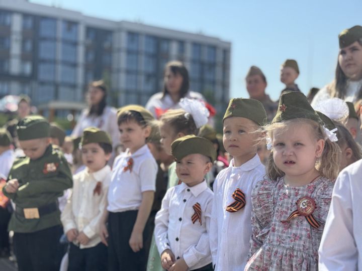В детском саду «Байгыш» прошёл парад в честь Дня Победы