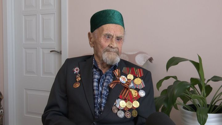 100-летний ветеран из Ямашурмы защищал Заполярье и дошёл до Норвегии
